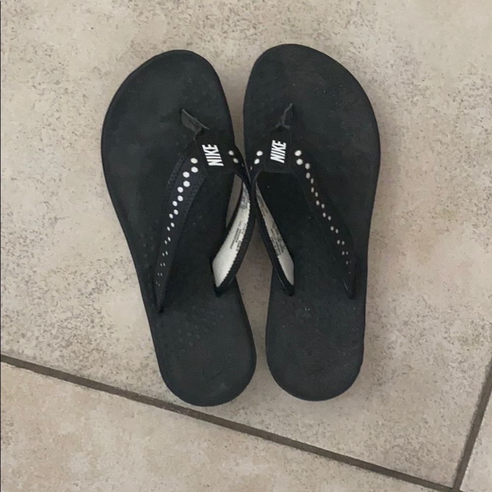 Nike Flip Flops